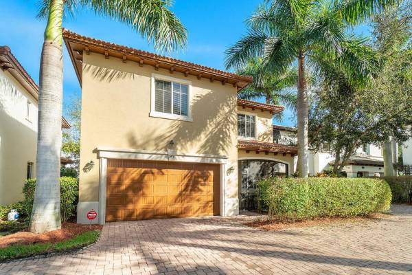 Library Commons Homes For Sale 2 Active Boca Raton